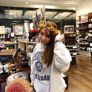 Meet your Posher, Jordan